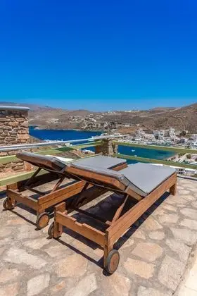 EmGard Suites Kythnos - Havuz