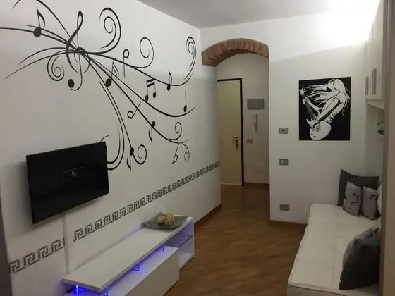 Emilia Levante Musica