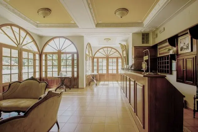 Emilia Luxury Apartments - Lobi