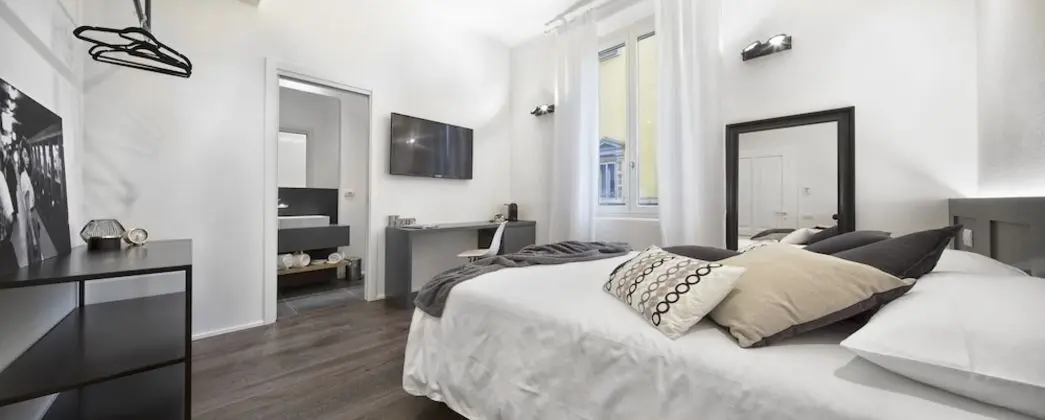 Emilia Suite Express