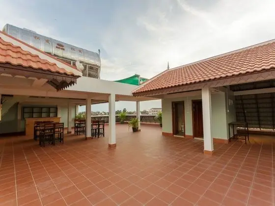 Emily and Nana Lodge - Dış Mekan
