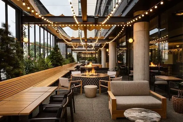 The Emily Hotel - Dış Mekan