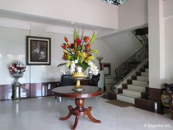 Emiramona Garden Hotel - Lobi