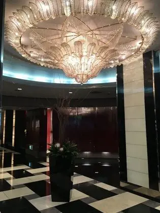 HOTEL emisia TOKYO TACHIKAWA - Lobi