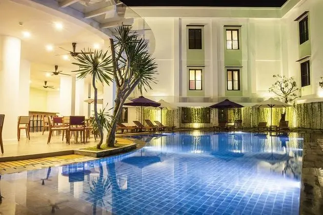 EMM HOTEL HUE