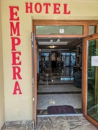 Empera Hotel - Lobi