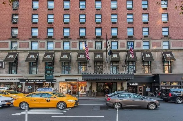 Empire Hotel