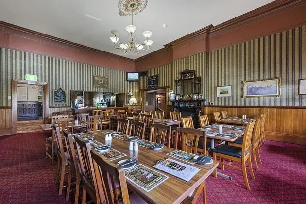 Empire Hotel Queenstown - Yerinde Yemek