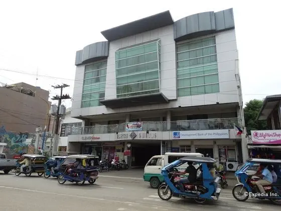 Empire Suites Hotel
