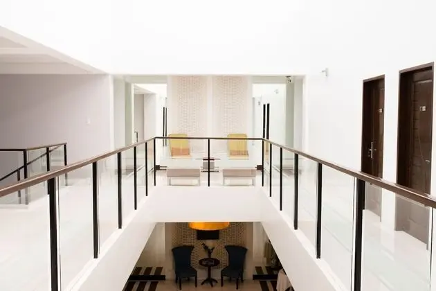 Empire Suites Hotel - İç Mekan