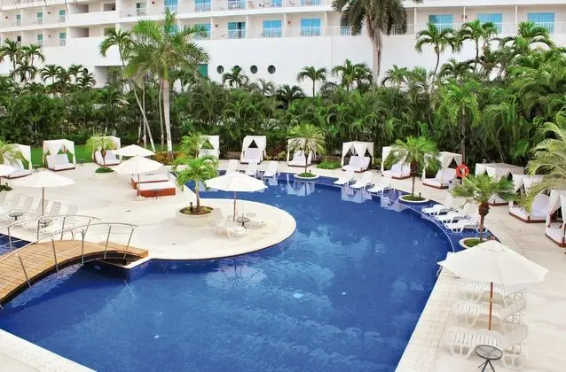 Emporio Acapulco - Havuz