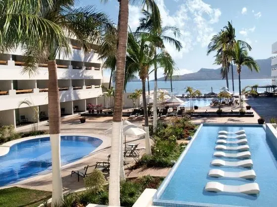 Emporio Mazatlan - Öne Çıkan Resim