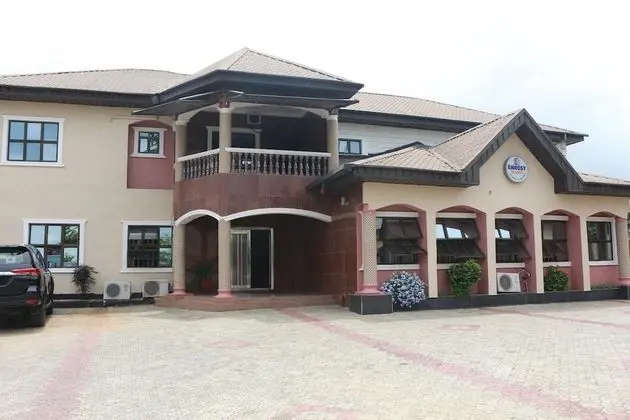 Emrosy Hotels
