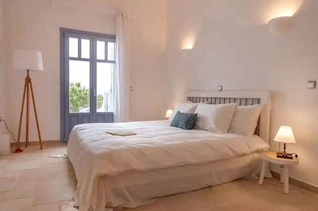 Enastron Suites - Oda