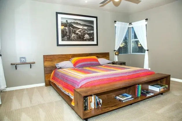 Encanto Vistas, A Golf Property in Central Phoenix - Oda