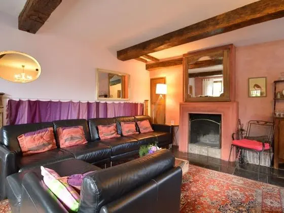 Enchanting Cottage in Comblain-fairon With Terrace, Garden