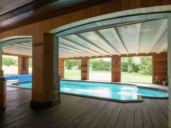 Enchanting Holiday Home in Hockay With a Bubble Bath - Havuz