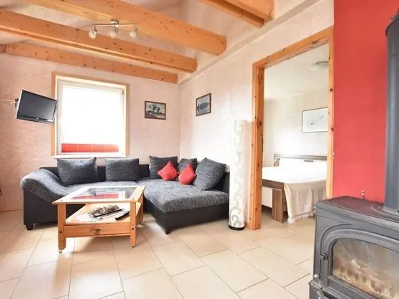 Enchanting Holiday Home in Rühn Near the Sea - Oda Düzeni