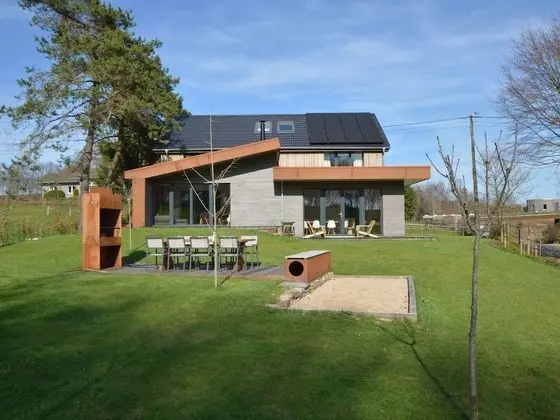 Enchanting Holiday Home in Waimes With Fenced Garden