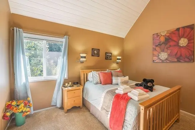 Enchantment Haus - Oda