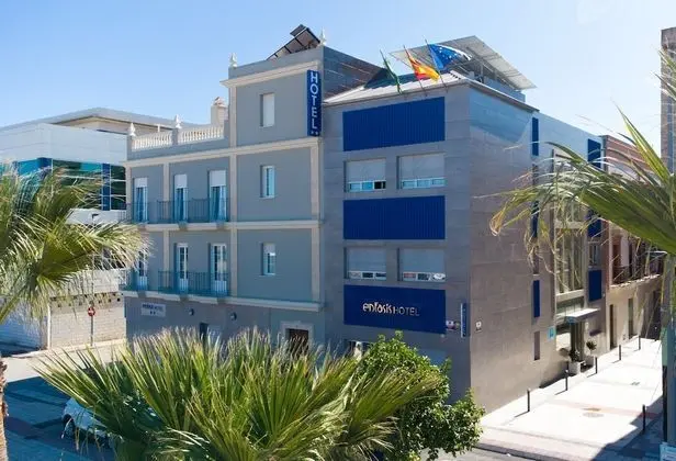 Énfasis Hotel