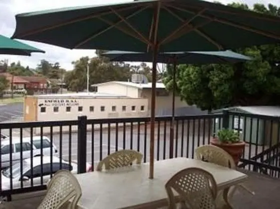 ENFIELD MOTEL