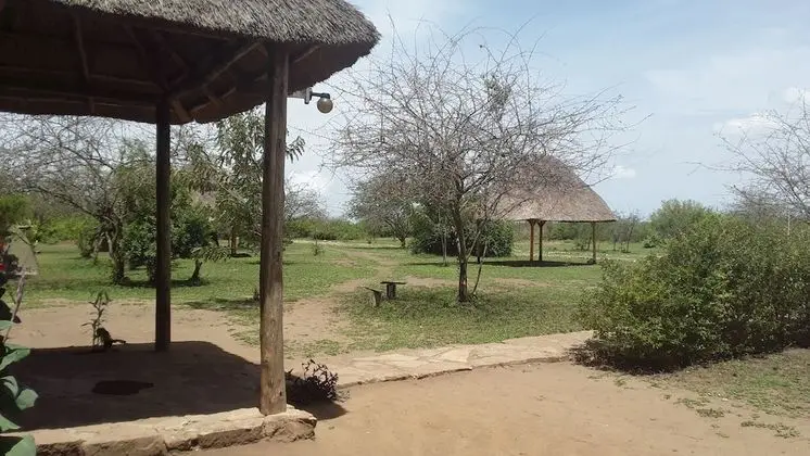 Engiri Game Lodge and Campsite - Dış Mekan