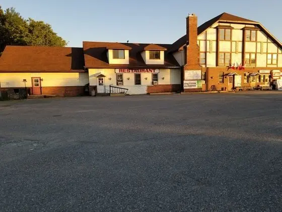 Englehart Inn