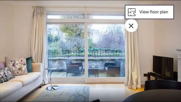 English Garden Apartment