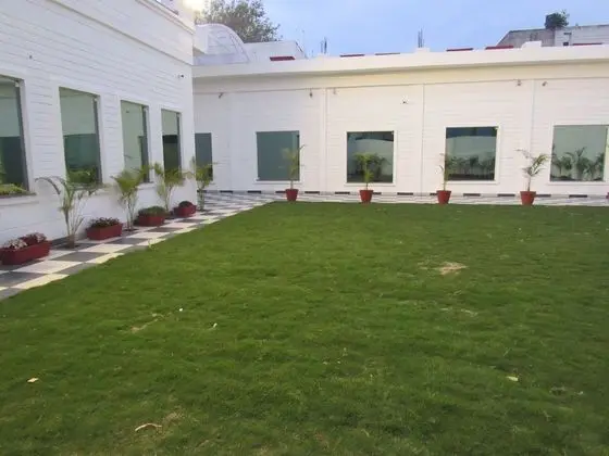 The English Garden