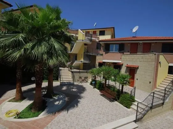 Enjoy Attractive Beaches and Areas of Outstanding Beauty - Dış Mekan