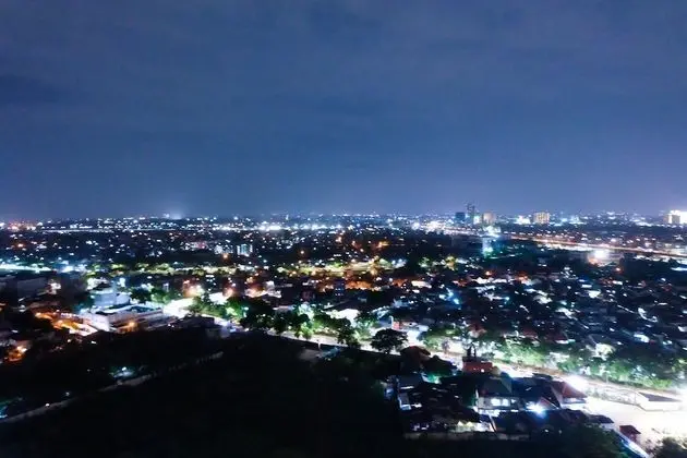 Enjoy Jakarta! Bassura City Apartment - Dış Mekan