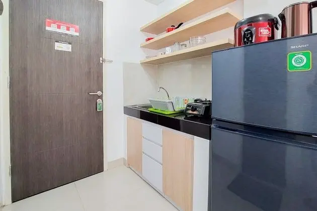 Enjoy Living And Warm Studio At Serpong Garden Apartment - Mutfak