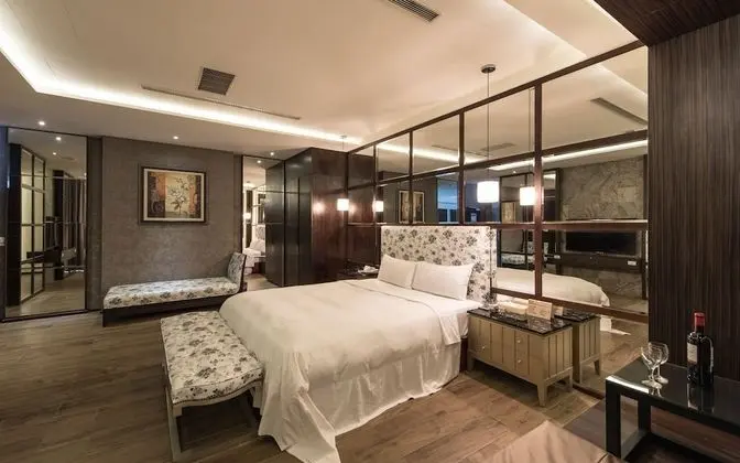 ENJOY Motel
