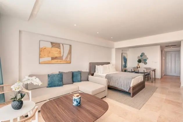 Enjoy the Ocean View From Your Studio at Punta Palmera - Oda