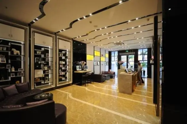 Enjoy Hotels- Luoxi Metro Station Branch - Lobi