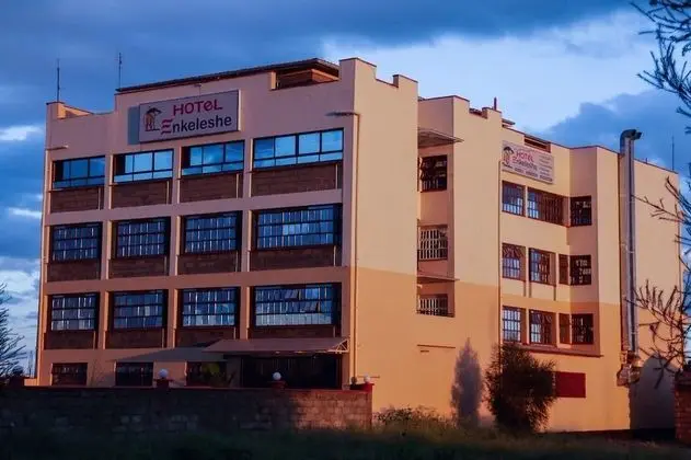 Hotel Enkeleshe - 1