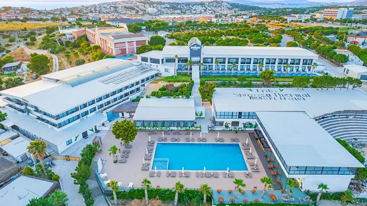 Enki Spinoza Thermal Resort Hotel