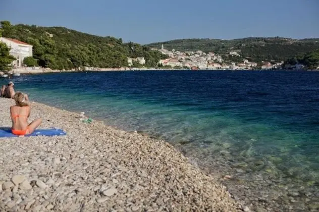 Ennio - 100m From the Beach - A1 Narančasti - Plaj