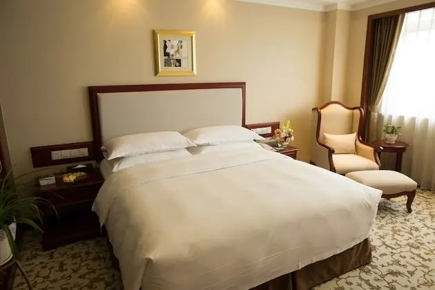 Enrichee Gloria Plaza Hotel Qingdao - Oda
