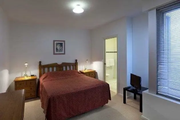 Ensenada Motor Inn and Suites