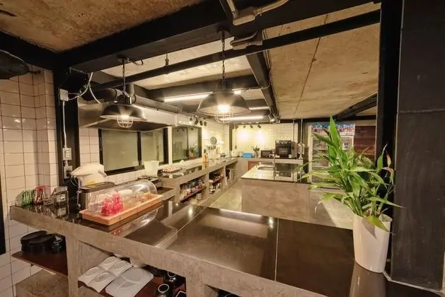 The Entaneer Poshtel - Hostel - Yerinde Yemek