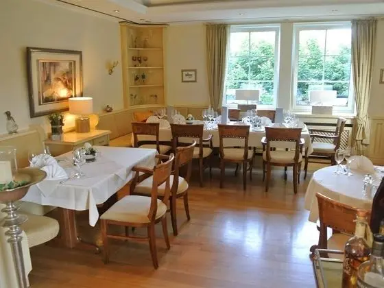 Ententurm - Hotel und Eventlocation - Yerinde Yemek
