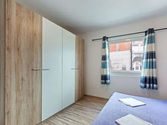 Enticing Apartment in Vir near Seabeach - Oda