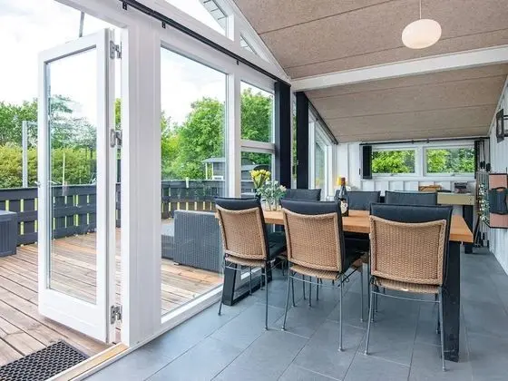Enticing Holiday Home in Hemmet near Sea
