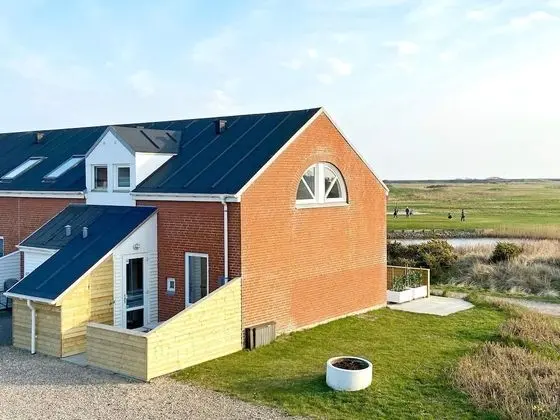 Enticing Holiday Home in Rømø With Swimming Pool