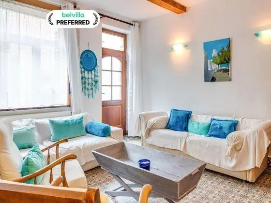 Enticing Holiday Home in Viroinval near Forest - Öne Çıkan Resim