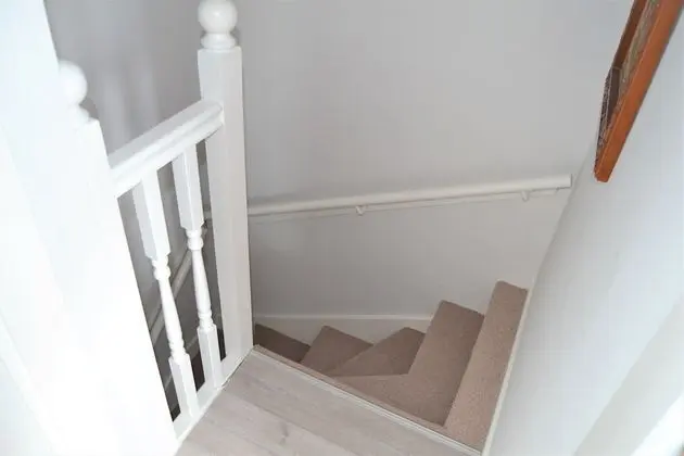 Entire 2 Bedroom House near City Centre - İç Mekan