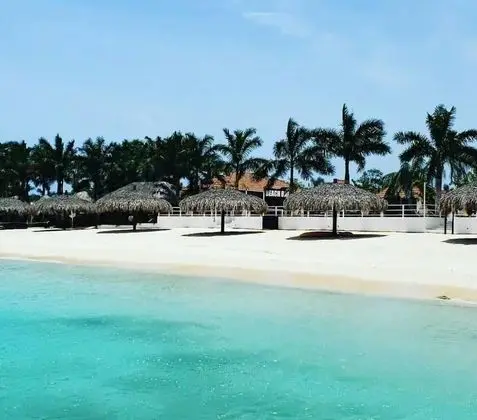 Entire 6-bedroom Villa Free Parking With Fast Wifi - Plaj