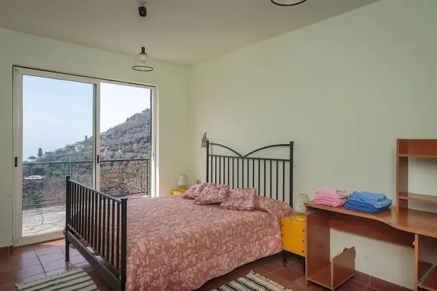Entire Villa With Pool in Recco Cinque Terre No001 - Oda